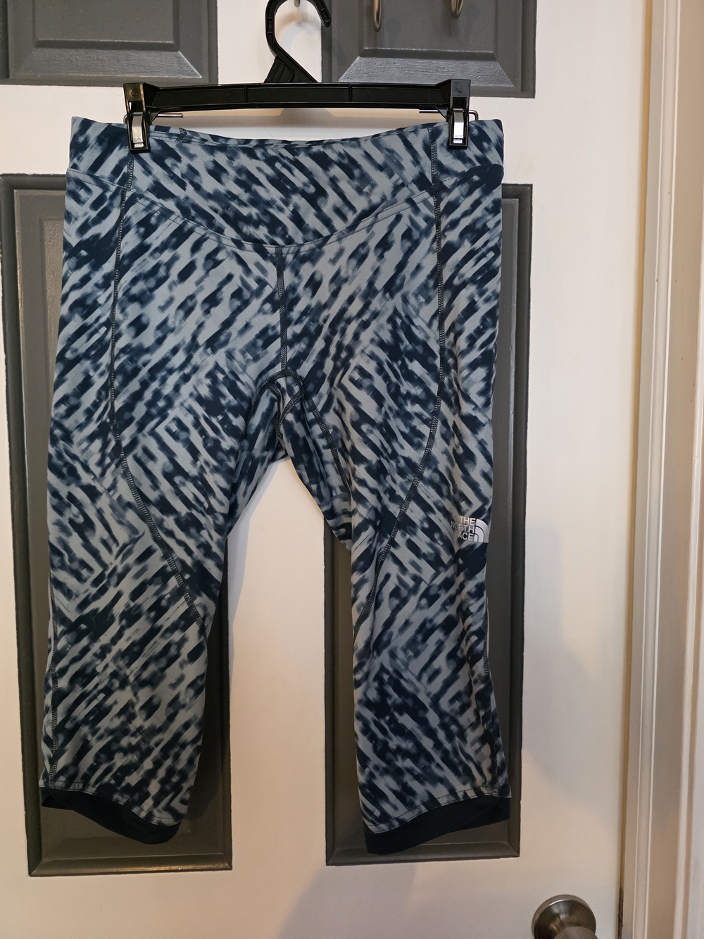 The North Face Blue Patterned Capri Leggings